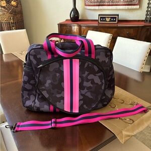 Parker and Hyde tennis bag.